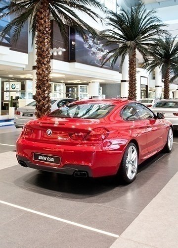 Umm Al-Nar BMW, Mini and Rolls-Royce Showroom